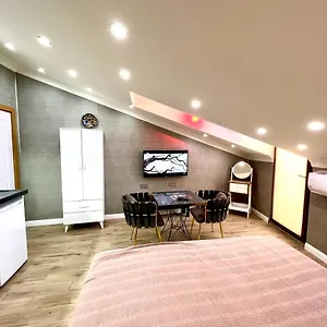 Levent Palace Stdyo İstanbul